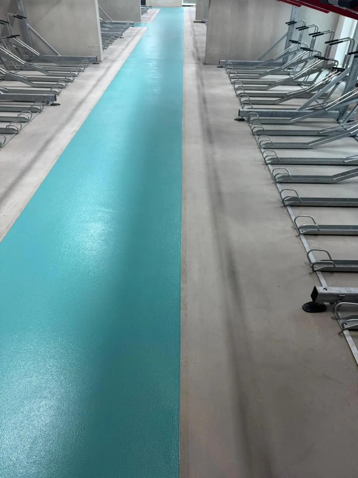 Antislip Fietsenstalling Lent – Turquoise Looppad