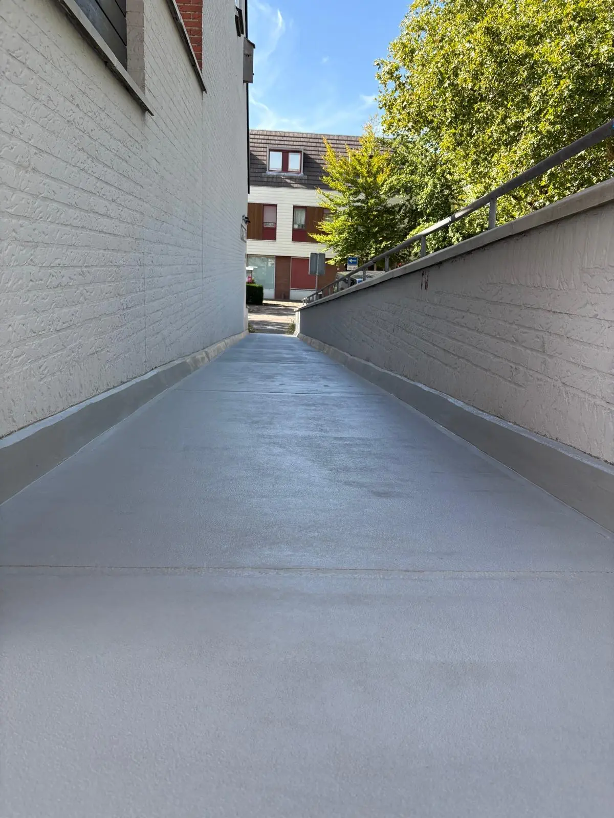 Duurzame Upgrade VvE – Antislip Hellingbanen & Kitwerk